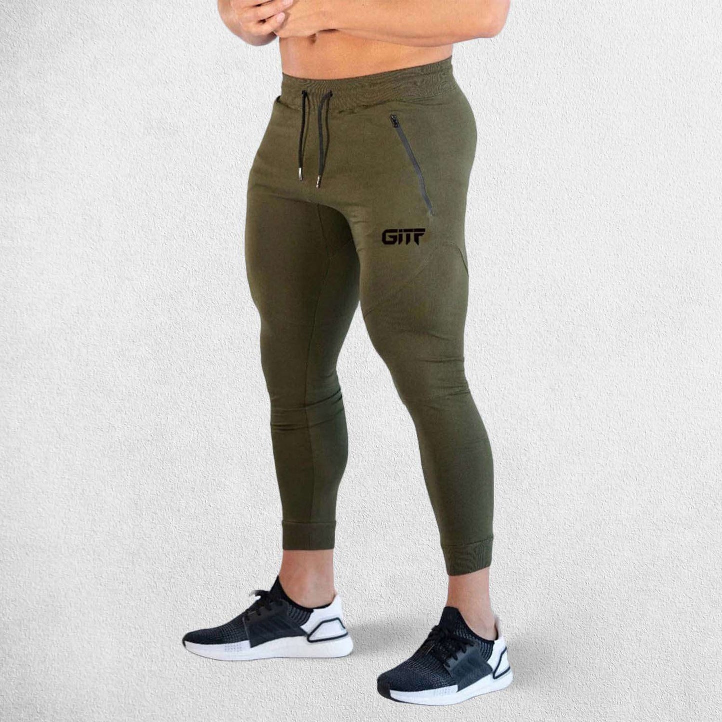 Breathable Men’s Training Joggers with Adjustable Drawstring and Storage Pockets