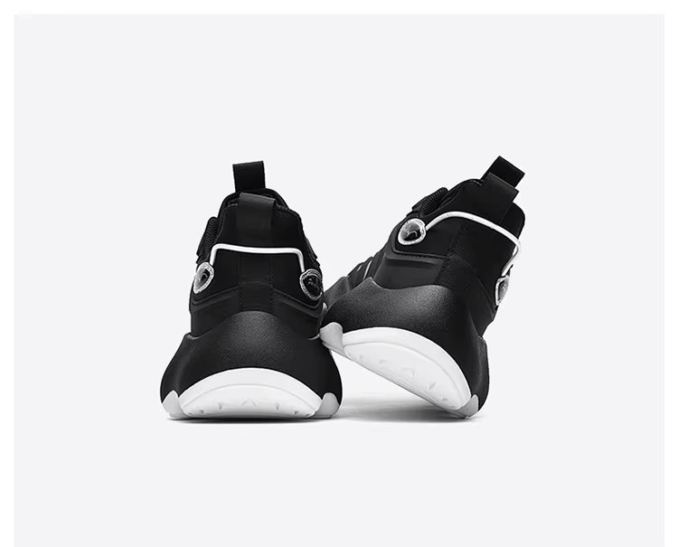 Axiom M23 Hybrid Sneakers