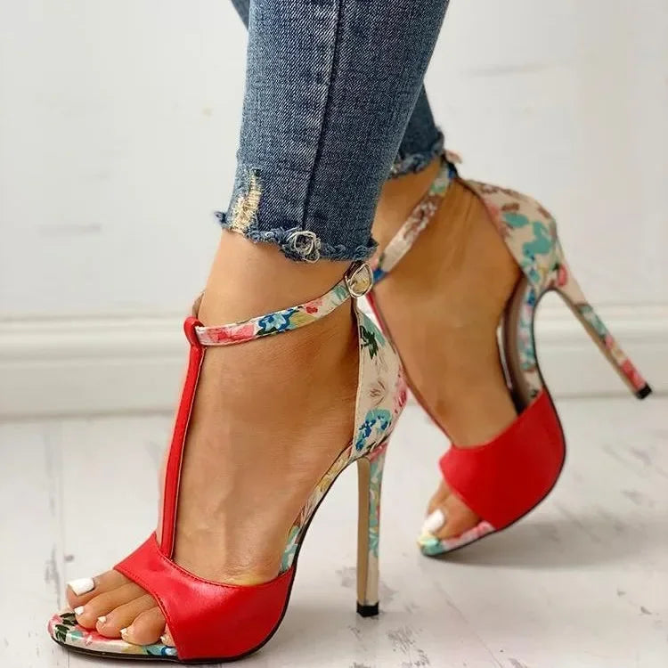 Camélia Buckle Stiletto Sandals