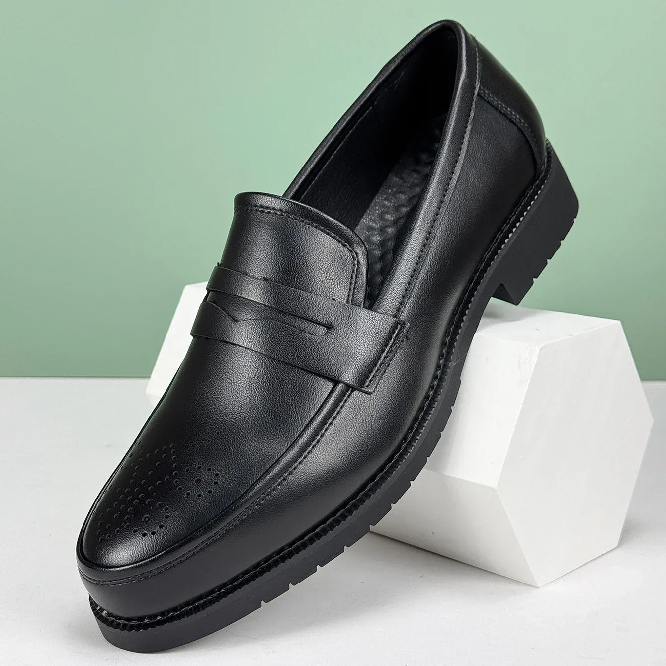 Elliot British Style  Leather Loafer