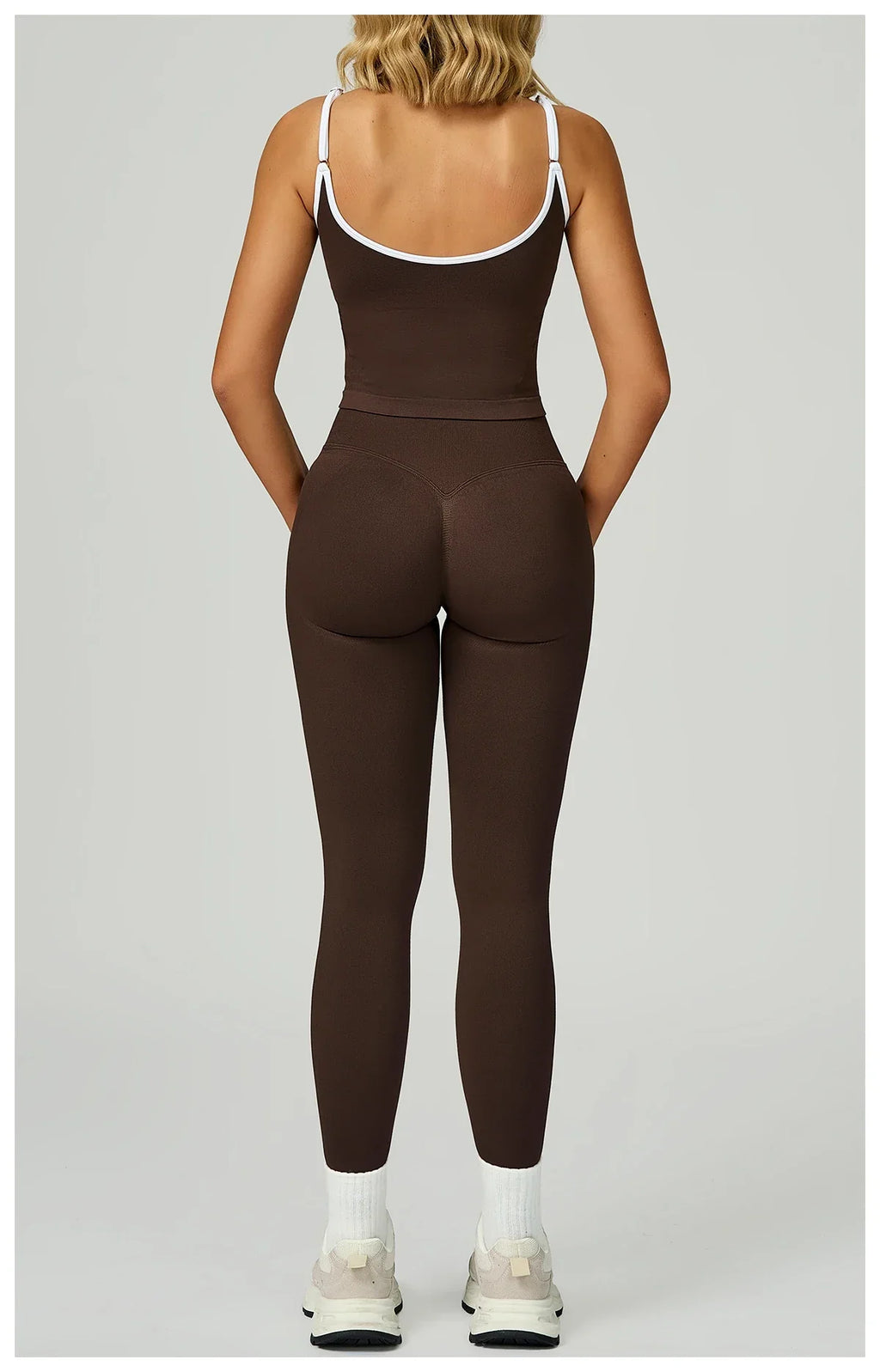 Seamless Sports Fitness Vest with Chest Pad Summer Shockproof Beauty Back Nude Feeling Suit Pilates Training Yoga Top Yoga Bras