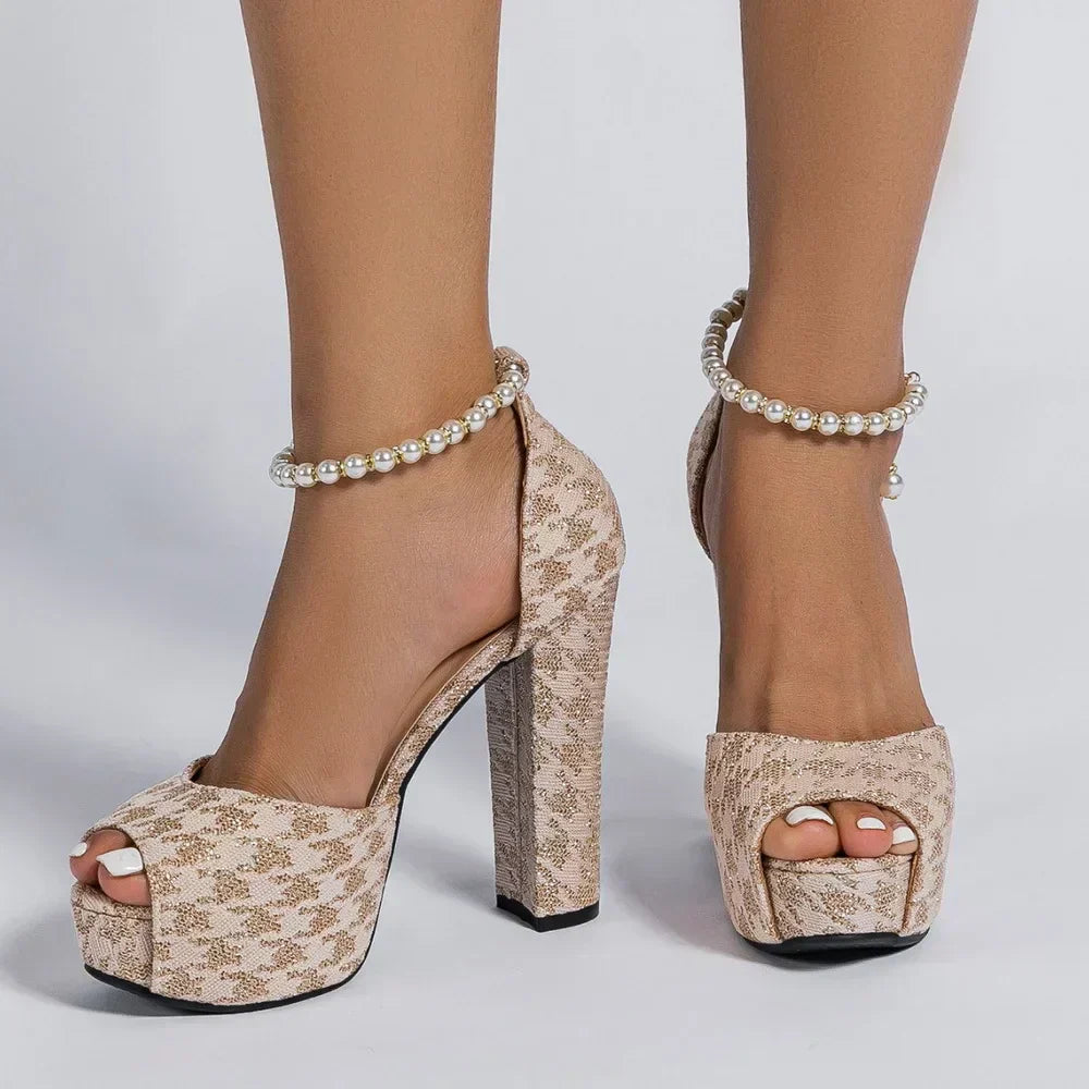 Carmen Perla Sandals